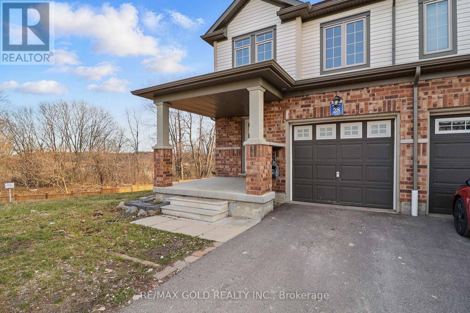 Cambridge, ON N3H0E4,755 Linden DR #28