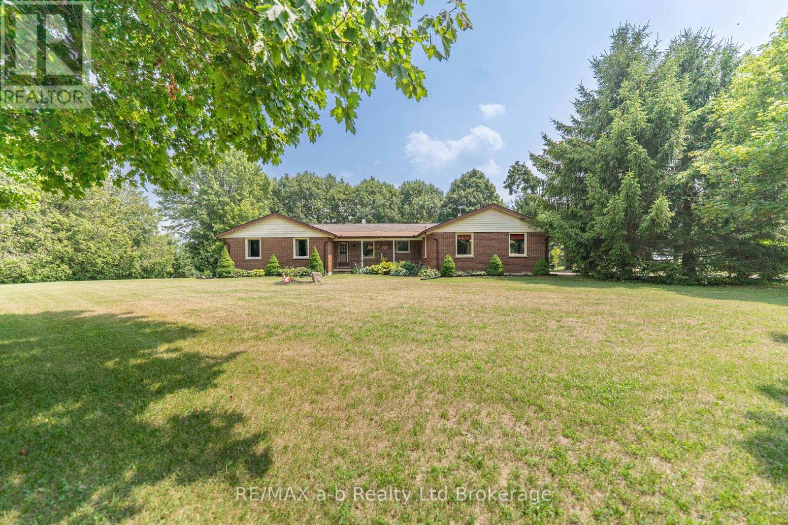 Norfolk, ON N4G4G7,660 GOSHEN ROAD