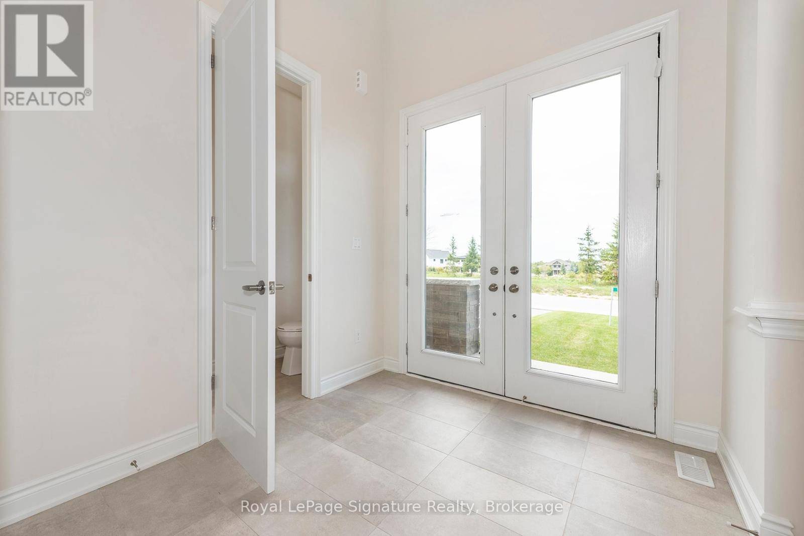 Blue Mountains, ON N0H1J0,116 DOROTHY DRIVE