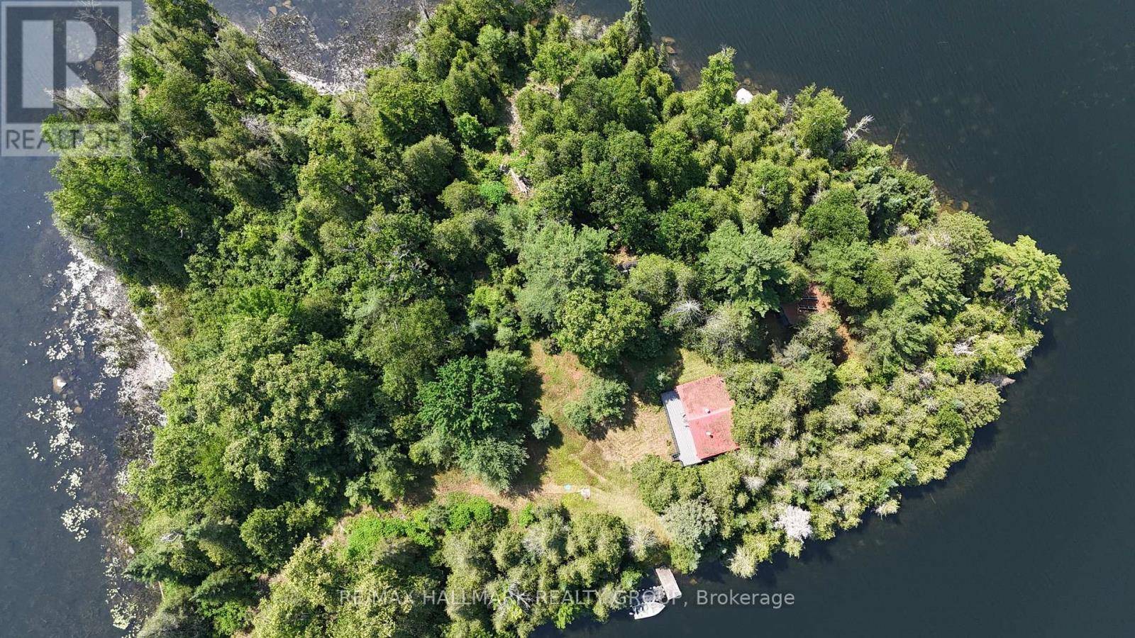 Lanark Highlands, ON K0A3L0,900 BRENDAN'S ISLAND