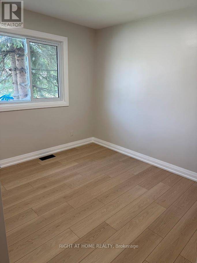 Kingston (central City West), ON K7M2N9,1153 JOHNSON STREET N