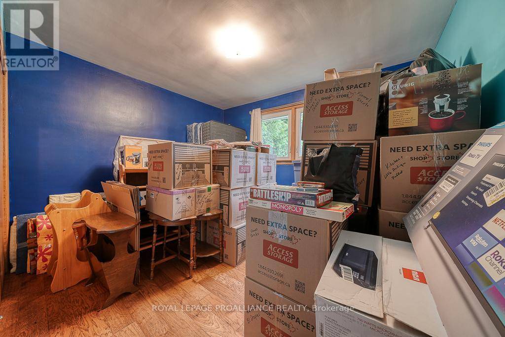 Norfolk (delhi), ON N4B2S8,335 DELCREST AVENUE E