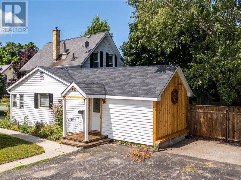 Saugeen Shores, ON N0H2C4,557 MARKET STREET