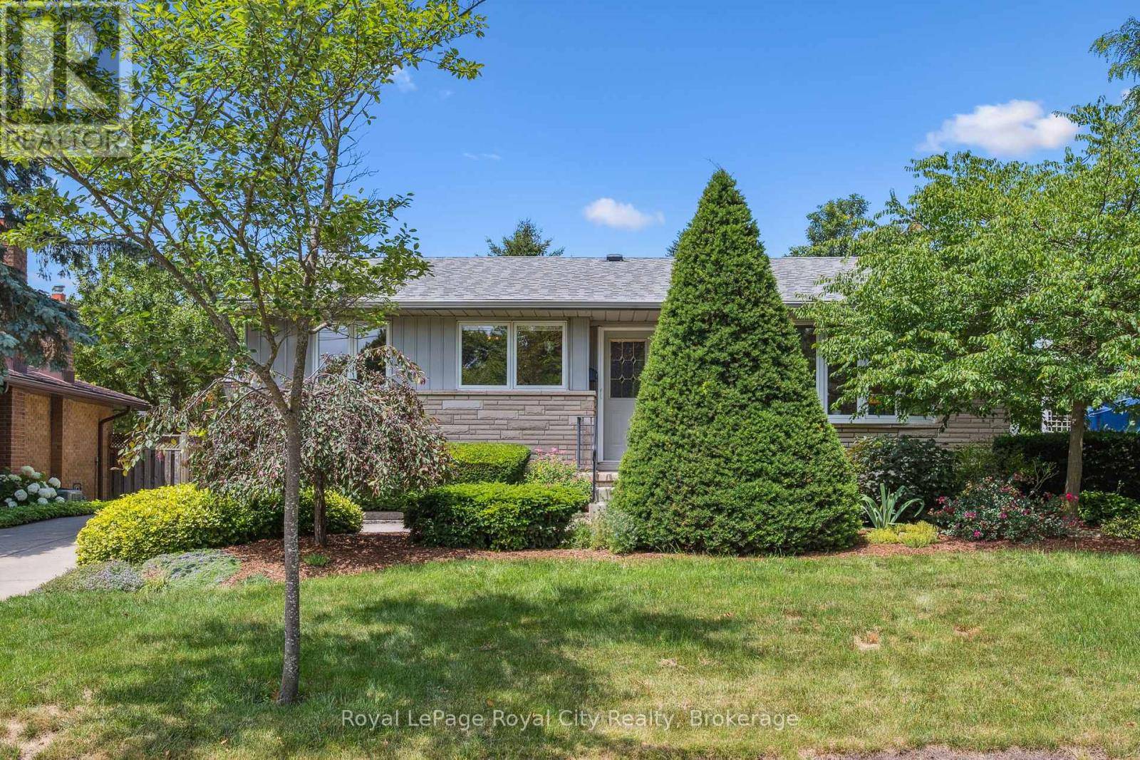 Guelph (victoria North), ON N1E1C8,59 ALGOMA DRIVE