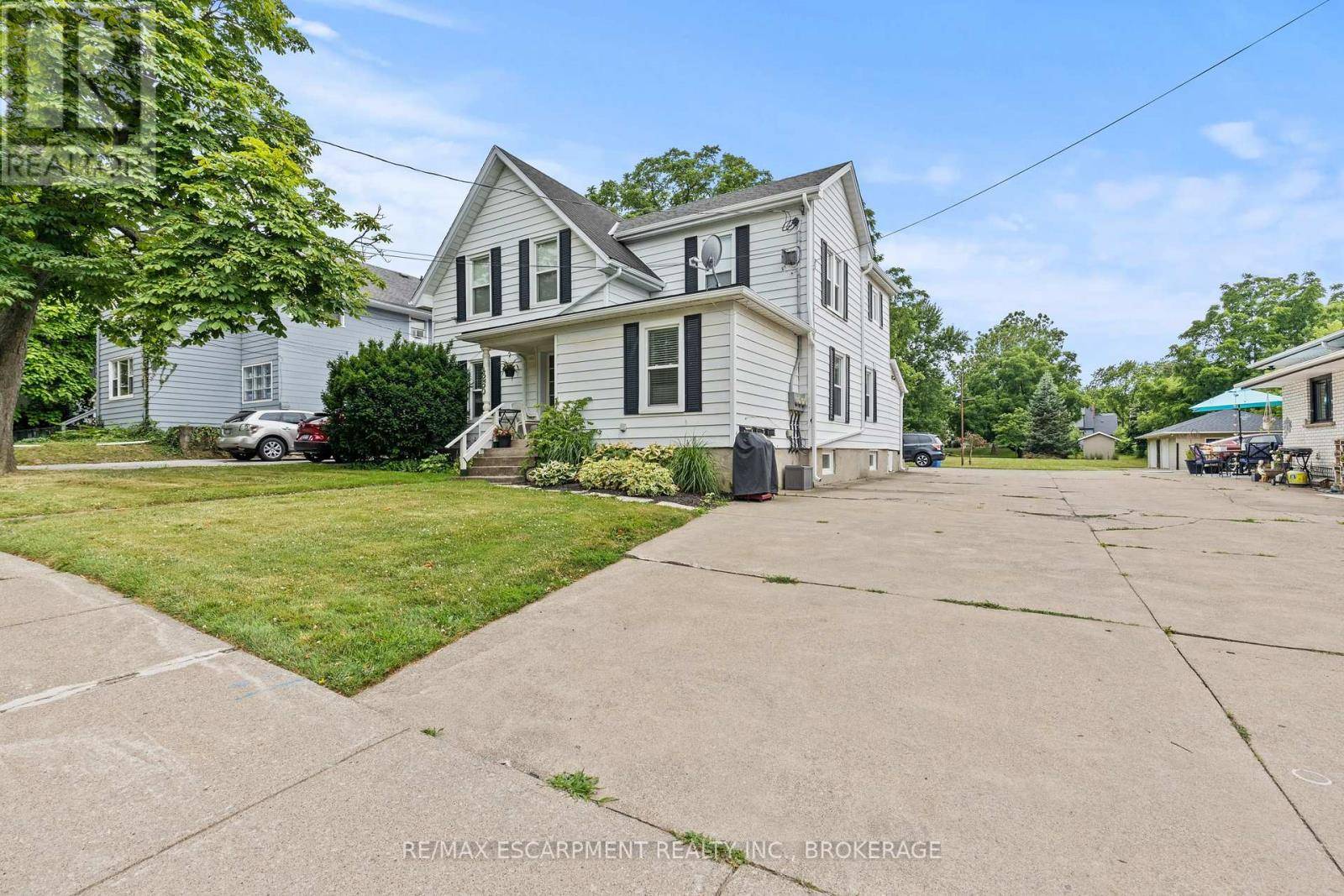 Lincoln (beamsville), ON L0R1B7,4250 WILLIAM STREET