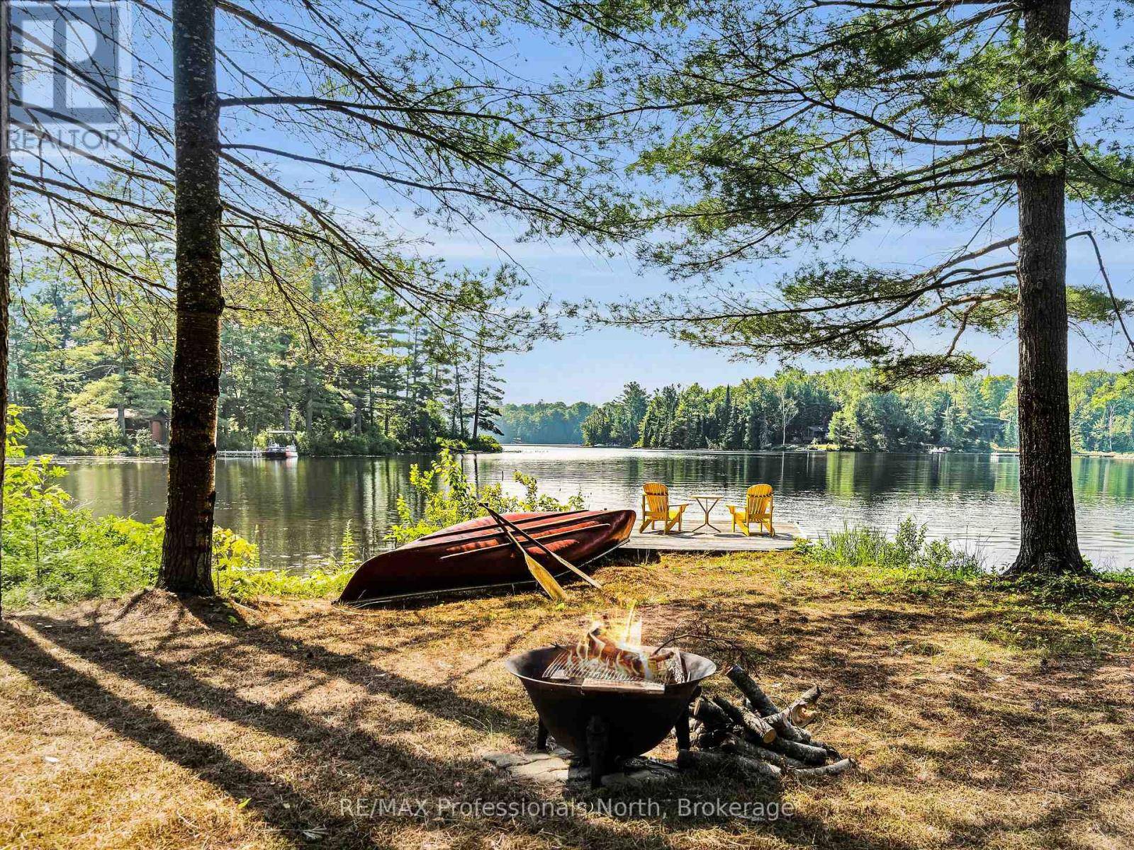 Bracebridge (oakley), ON P1L1X3,1122 PINE LAKE SHORES ROAD
