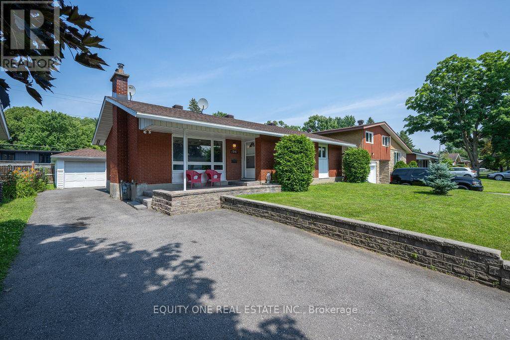 Ottawa, ON K1V8J3,1041 WISEMAN CRESCENT