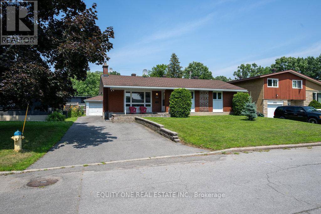 Ottawa, ON K1V8J3,1041 WISEMAN CRESCENT