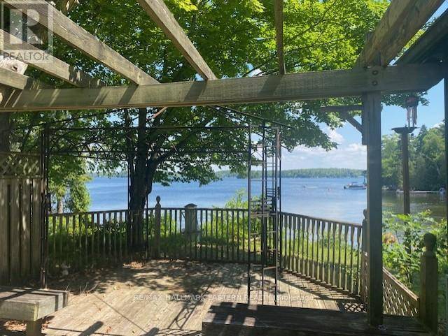 Kawartha Lakes (laxton/digby/longford), ON K0M1A0,10 VERN COURT