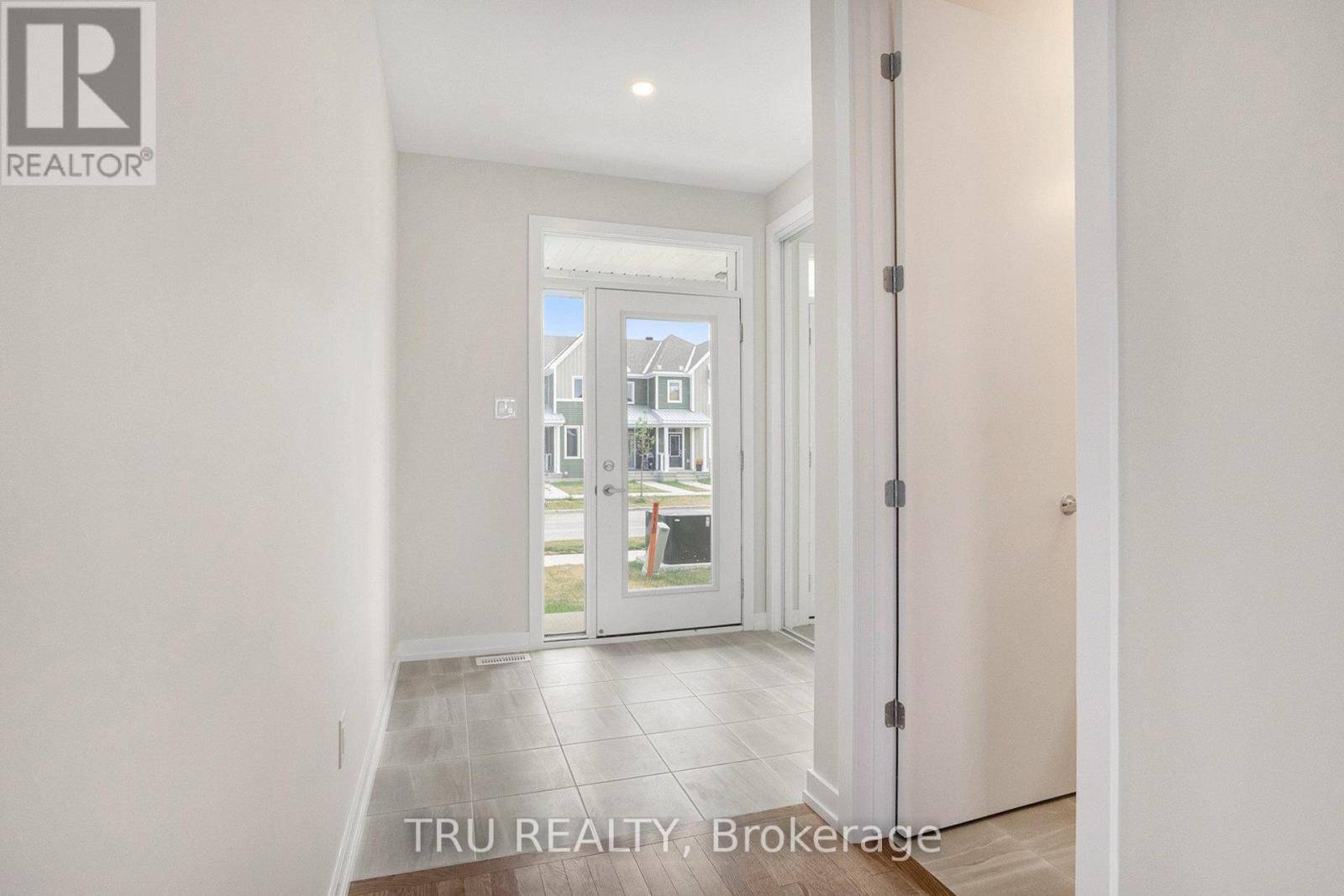 Ottawa, ON K0A2Z0,531 OLDENBURG AVENUE