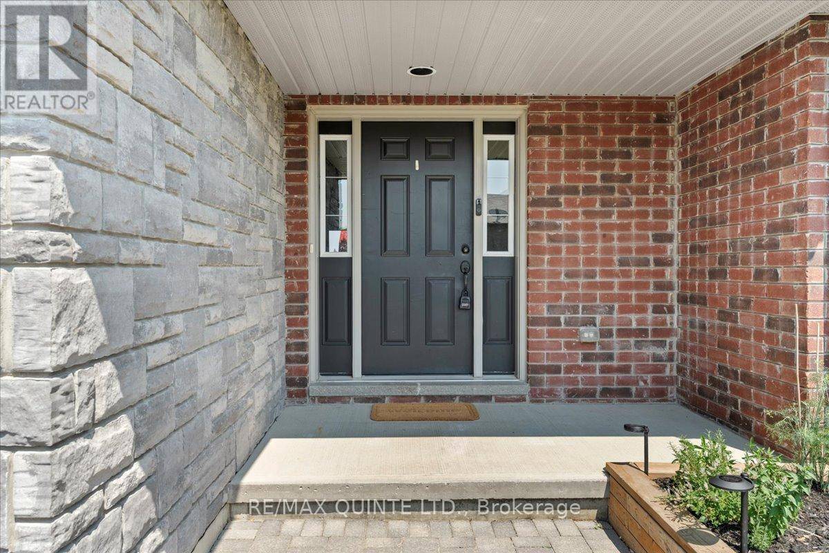 Quinte West (murray Ward), ON K8V0E9,56 CORTLAND CRESCENT