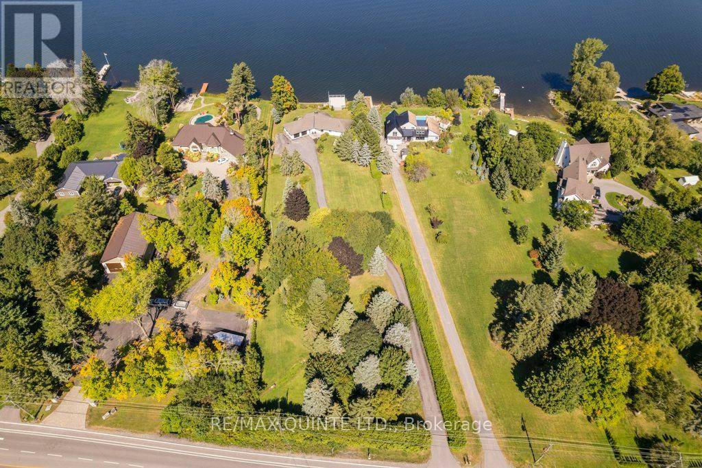 Prince Edward County (ameliasburg Ward), ON K8N4Z1,1190 COUNTY 3 ROAD