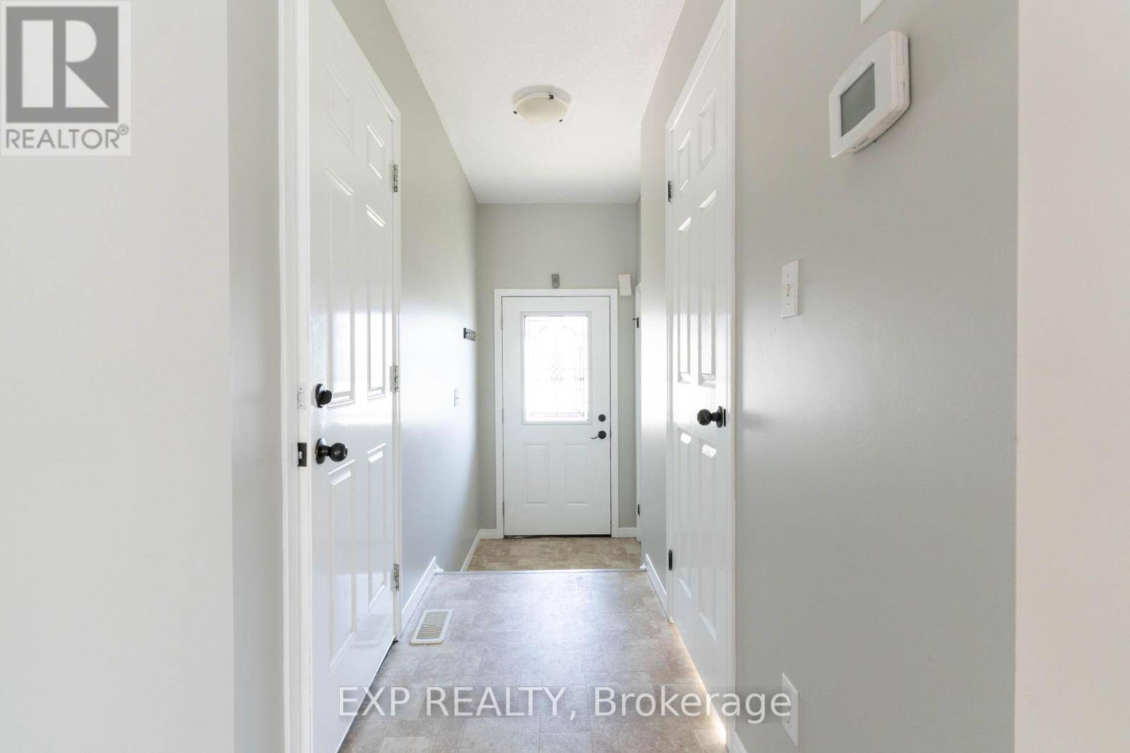 Kitchener, ON N2N3R9,1319 COUNTRYSTONE DRIVE