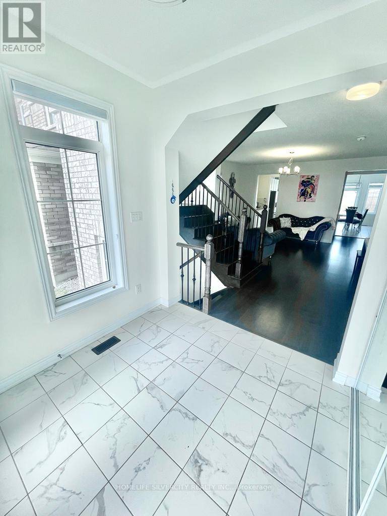 Brant (paris), ON N3L0J6,111 OAK AVENUE