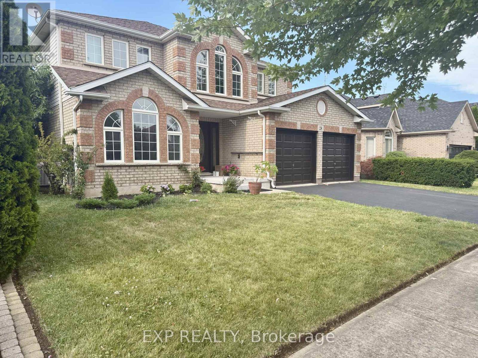 Niagara-on-the-lake (virgil), ON L0S1T0,28 LORETTA DRIVE