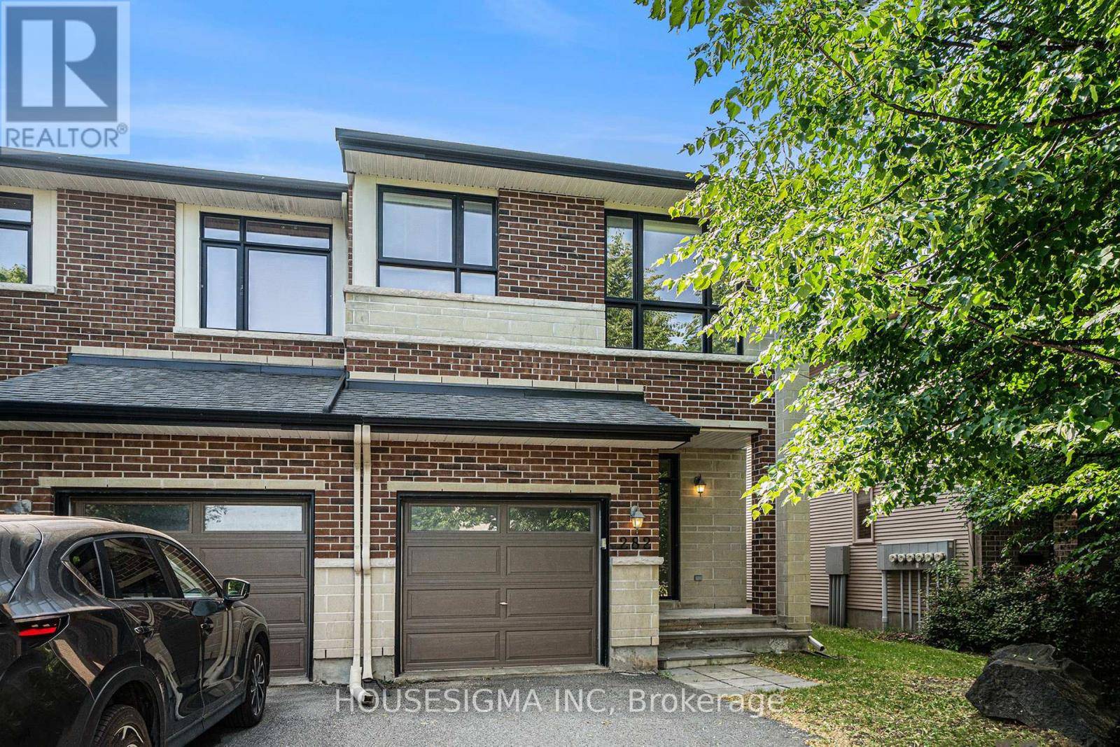 Ottawa, ON K2T0G1,282 KEYROCK DRIVE
