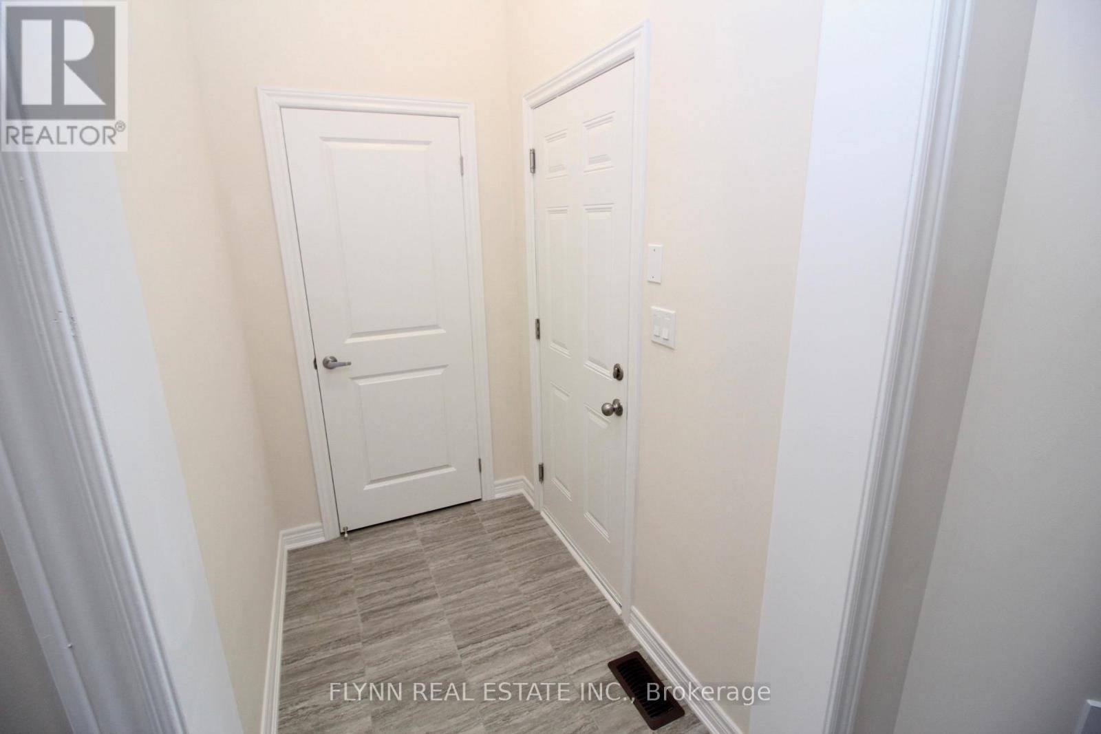 Thorold (rolling Meadows), ON L2V0H2,74 HARMONY WAY