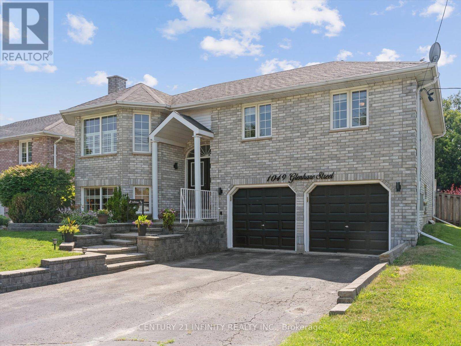 Cobourg, ON K9A5B8,1049 GLENHARE STREET