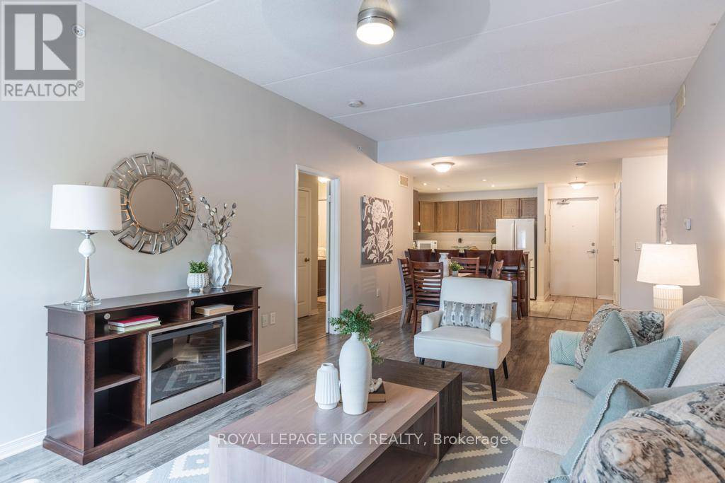 Thorold (thorold Downtown), ON L2V2Y2,16 Sullivan AVE #101