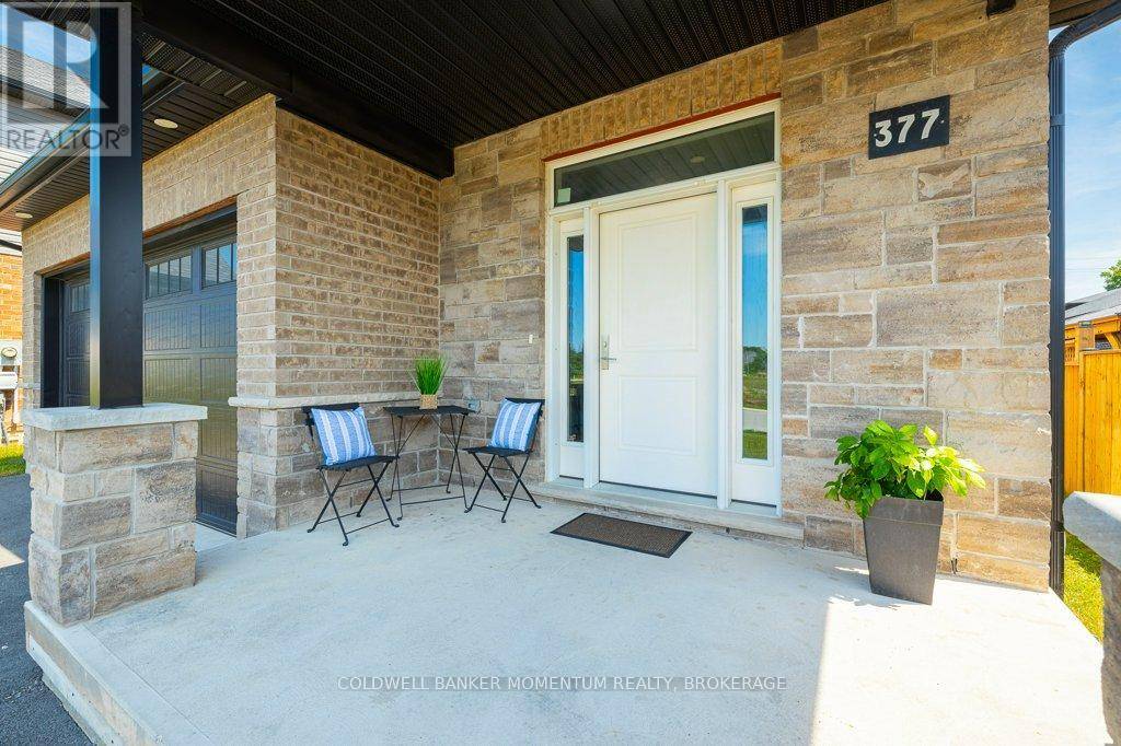 Welland (west Welland), ON L3C0G4,377 WILLOWBROOK DRIVE