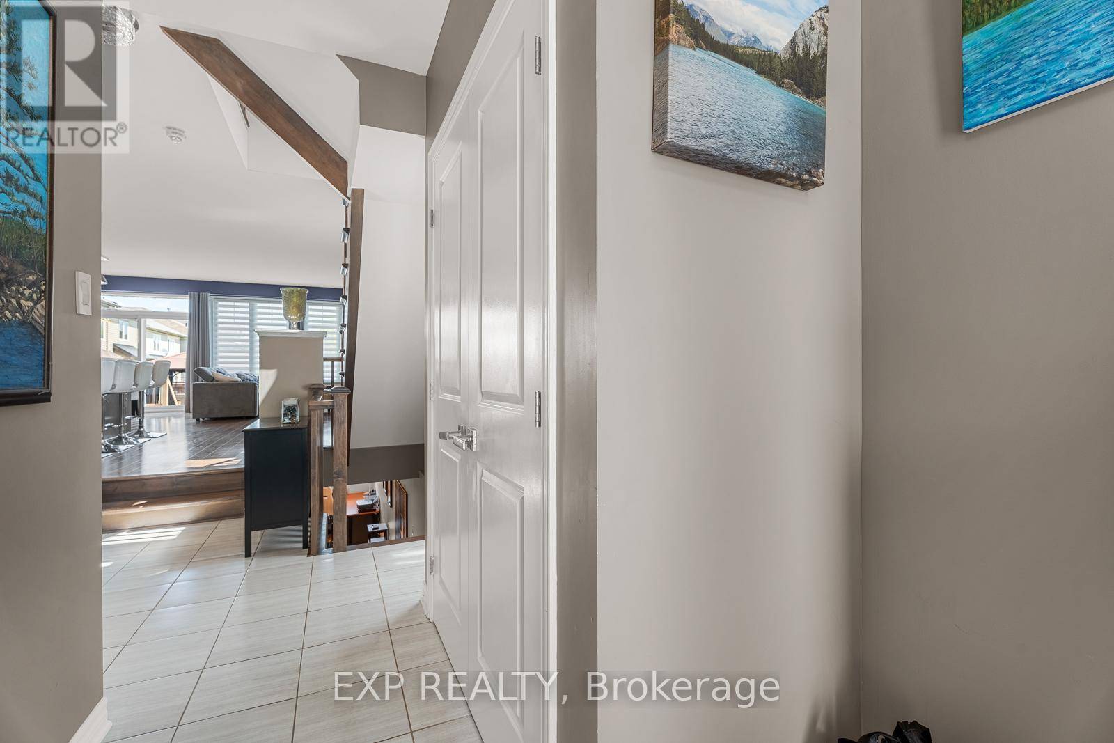 Ottawa, ON K2S1B9,394 WARMSTONE DRIVE