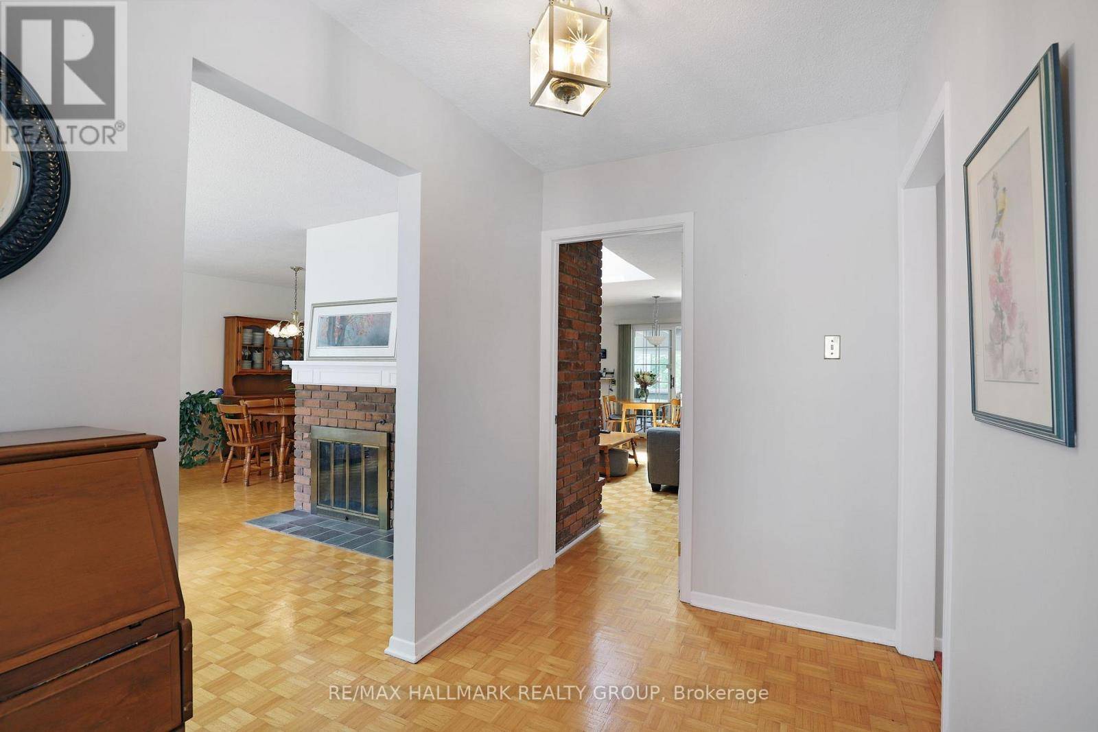 Ottawa, ON K4M1B3,1307 FAIRWAY DRIVE