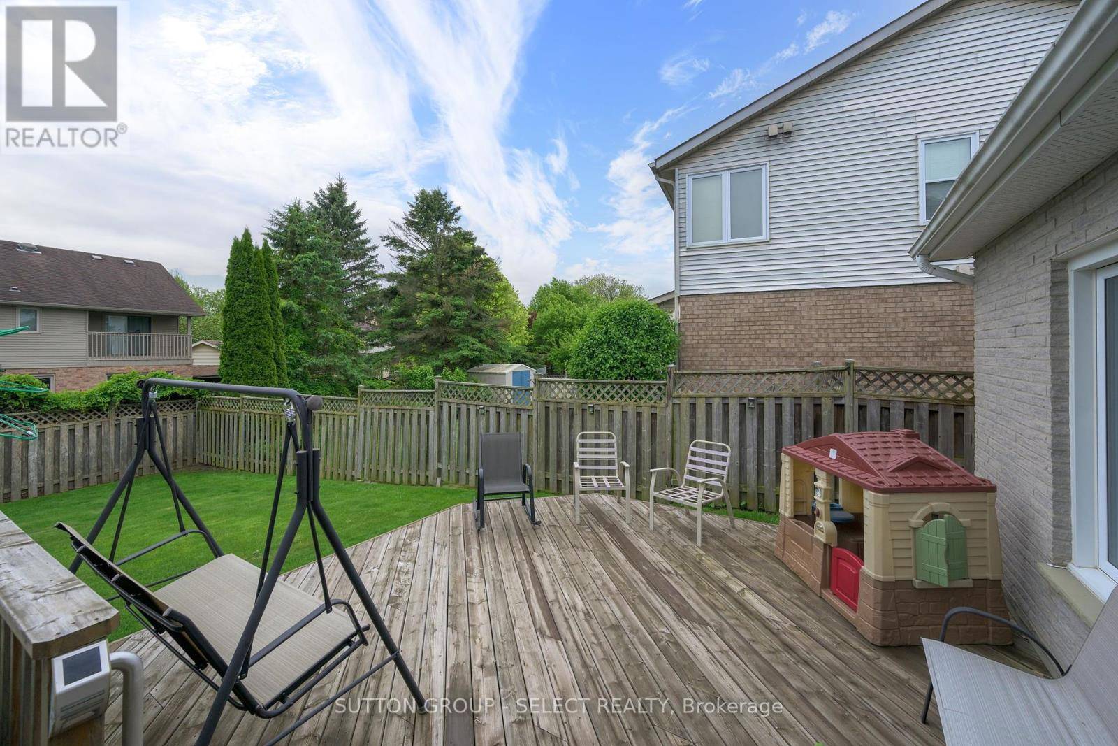 London North (north B), ON N5X3L6,66 JENNIFER ROAD