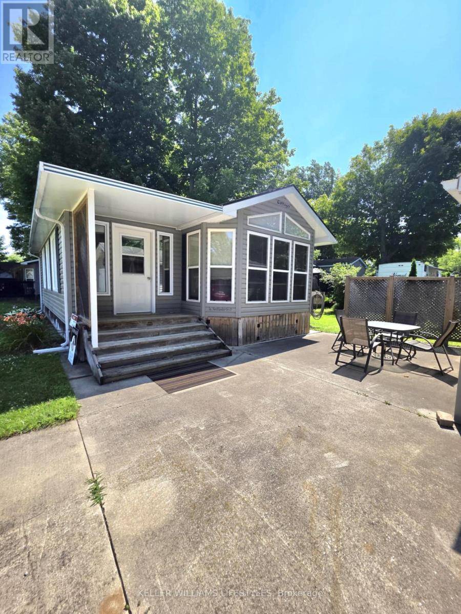 Lambton Shores, ON N0N1J2,9338 West Ipperwash RD #JJ23