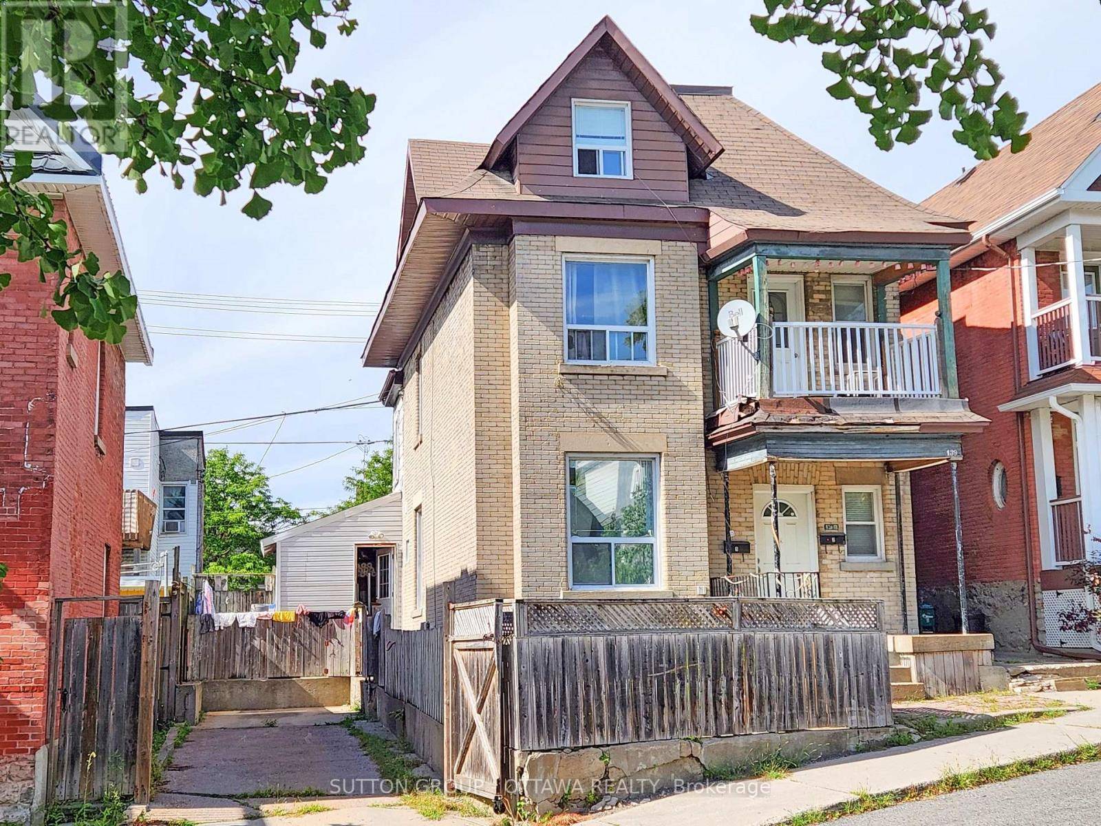 Ottawa, ON K1R6S7,139 ECCLES STREET