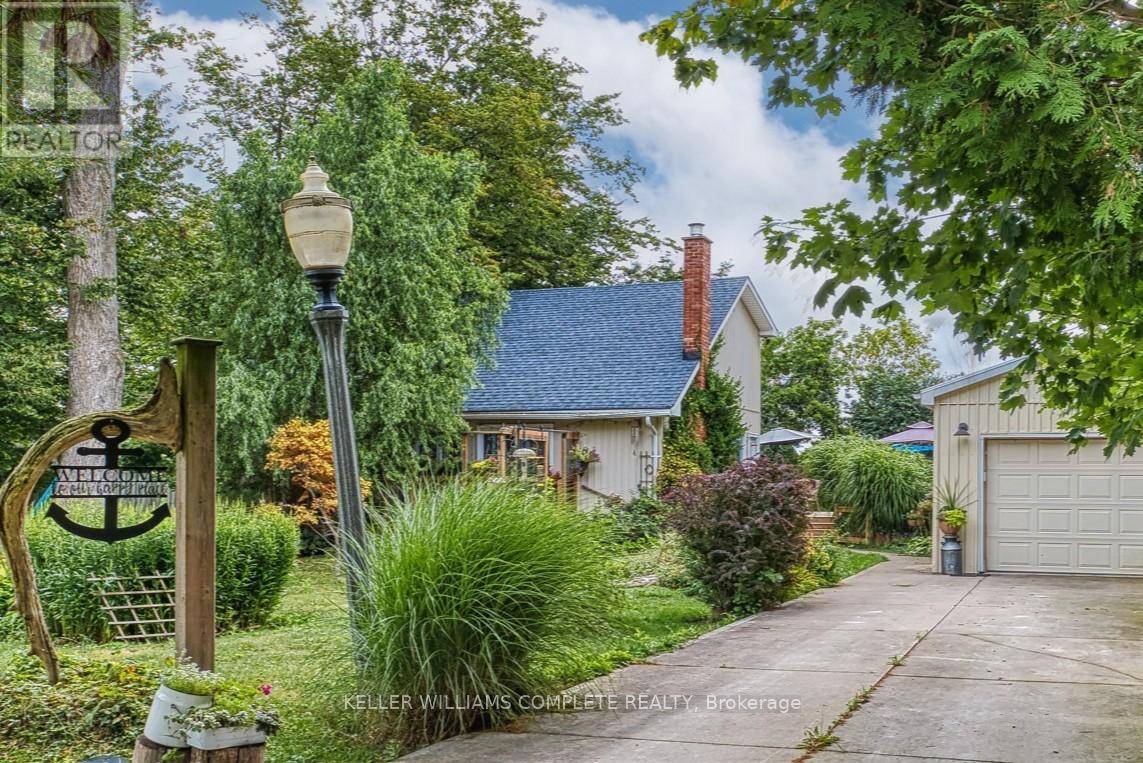 Bluewater (stanley), ON N0M1G0,74434 WOODLAND DRIVE