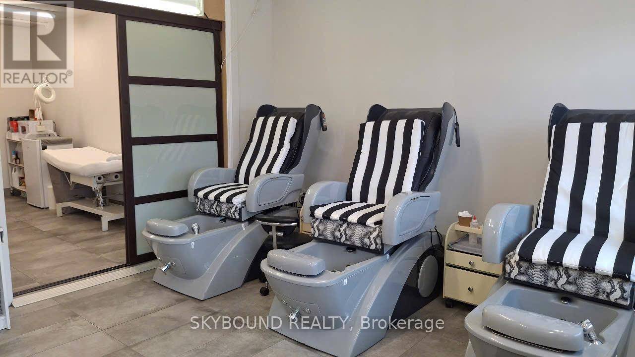 Norfolk (simcoe), ON N3Y1S7,175 WEST STREET