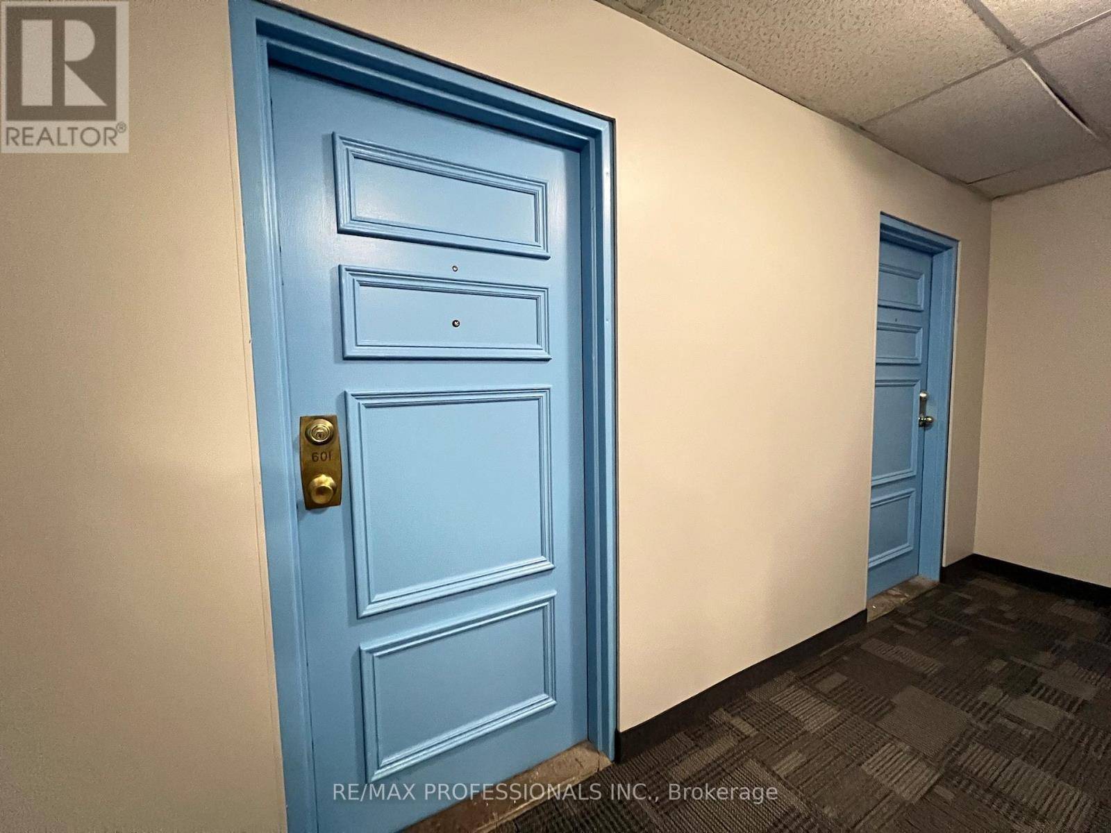 London South (south X), ON N6E1X8,1102 Jalna BLVD #601