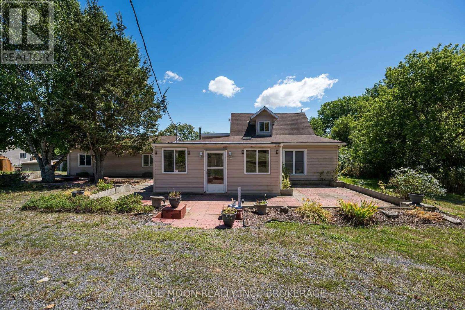 Greater Napanee (greater Napanee), ON K7R3K8,5397 COUNTY 9 ROAD