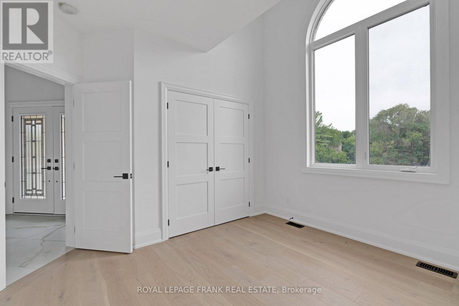 Trent Hills (hastings), ON K0L1Y0,42 POND STREET