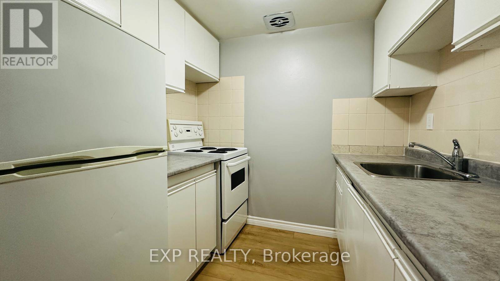 Kitchener, ON N2C1K7,1200 COURTLAND AVE #2