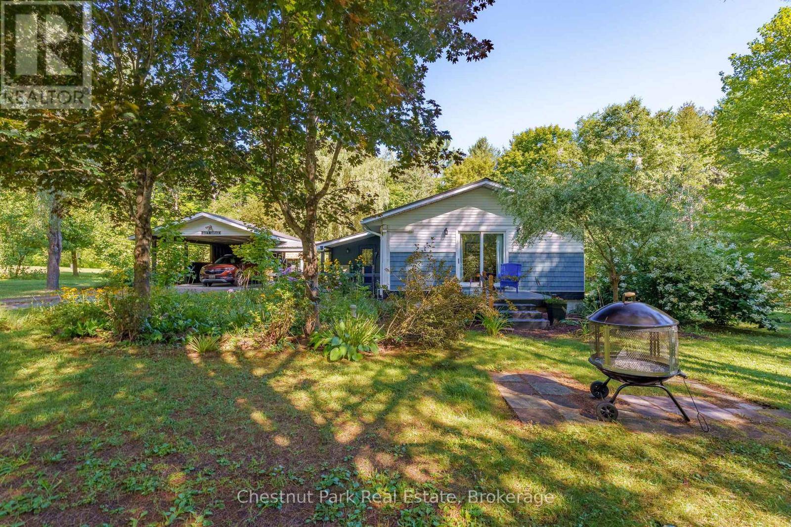Bracebridge (macaulay), ON P1L1X4,1047 NAISMITH ROAD E