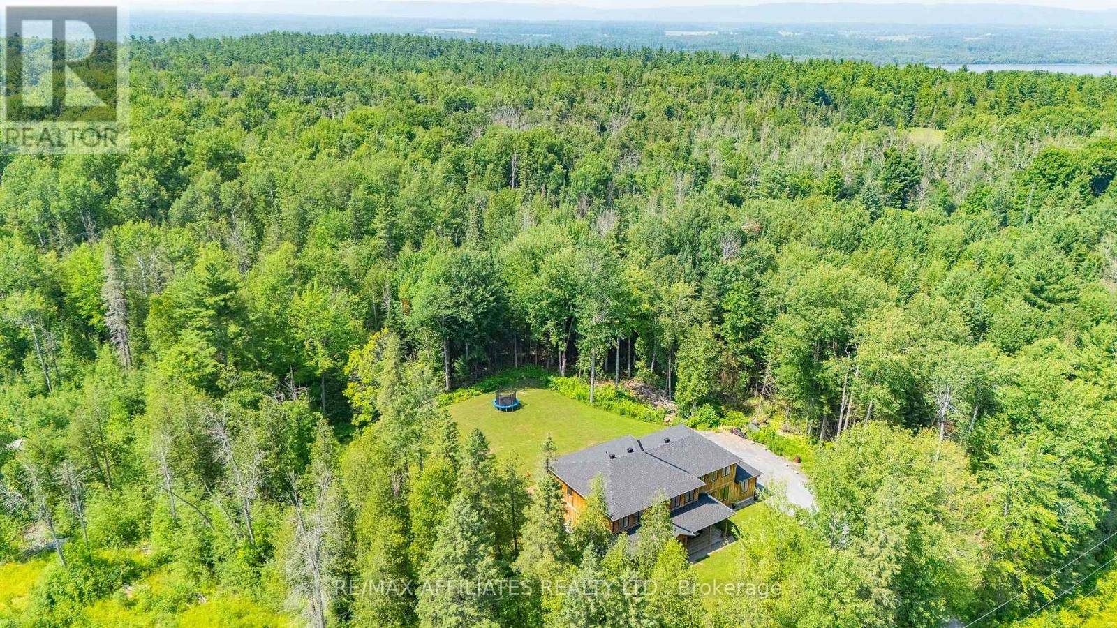 Ottawa, ON K0A3M0,150 MACLARENS SIDE ROAD