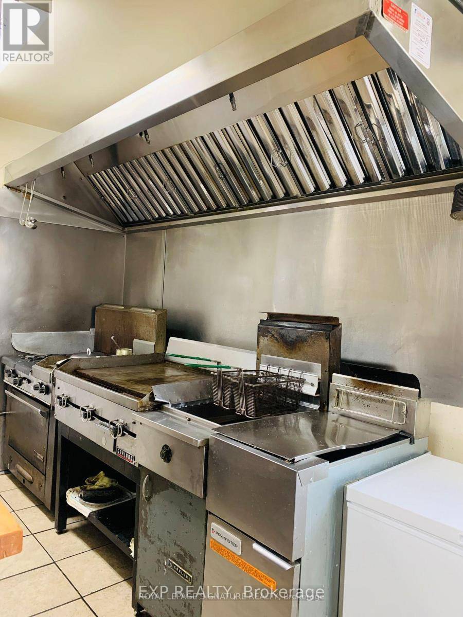 Thames Centre (thorndale), ON N0M2P0,188 KING STREET