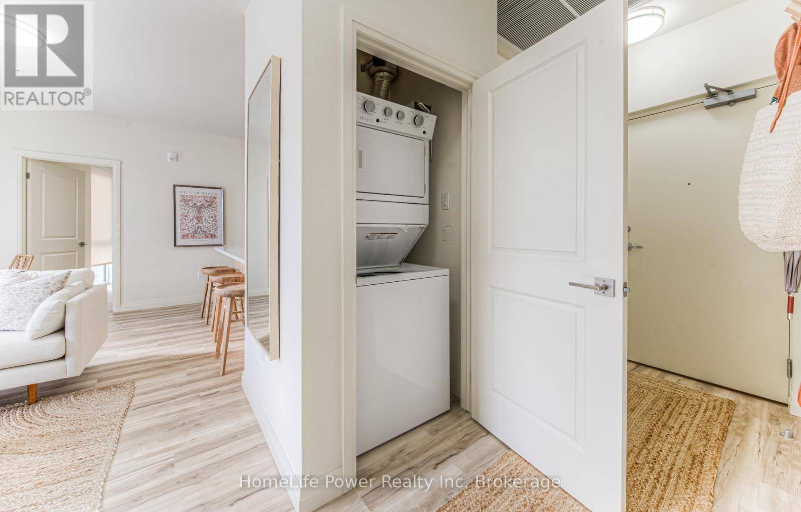 Kitchener, ON N2M5M9,301 Westmount RD #103