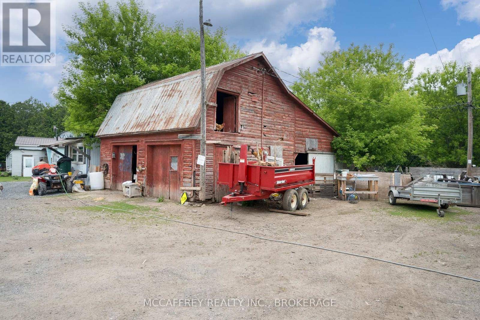 Greater Napanee (greater Napanee), ON K7R3L1,9715 COUNTY ROAD 2 ROAD