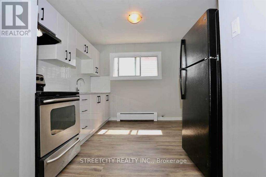 London East (east H), ON N5W4P8,394 Thiel ST #3