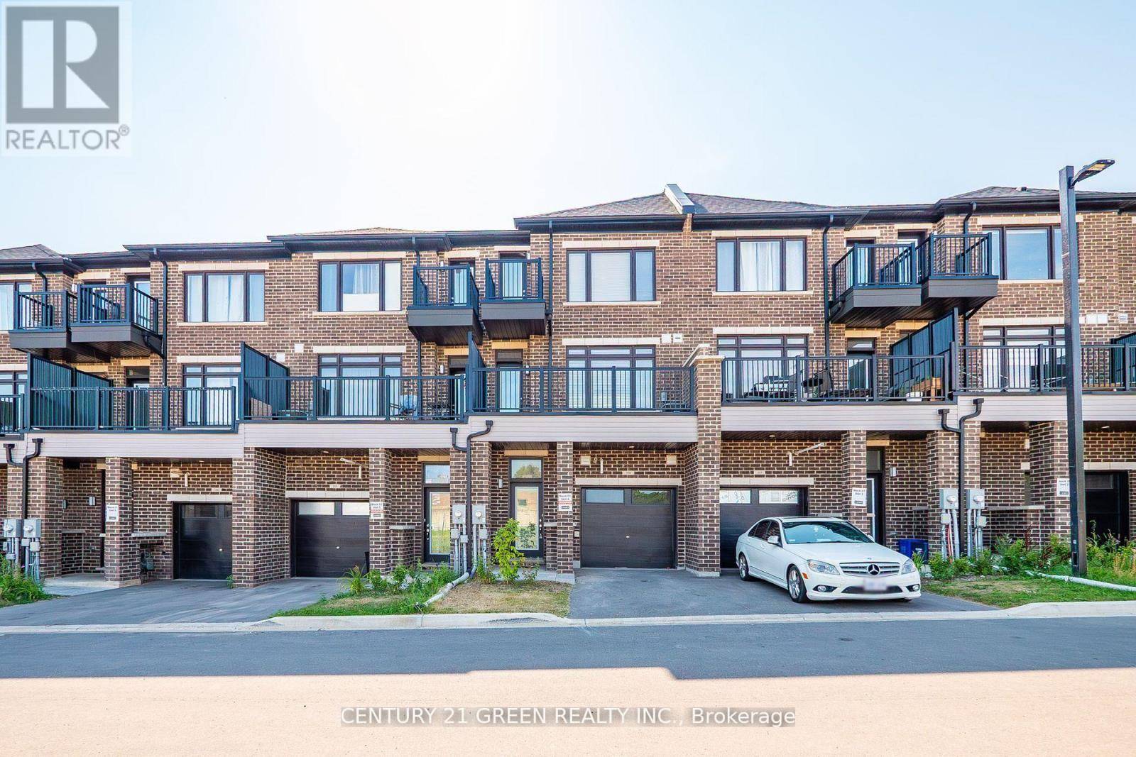 Brantford, ON N3S0K4,585 Colborne ST #104