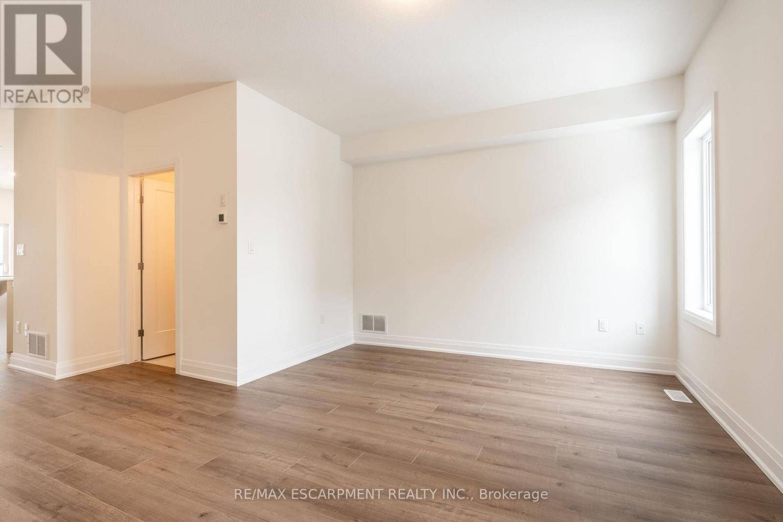 Hamilton (mount Hope), ON L0R1W0,20 CLEAR VALLEY LANE