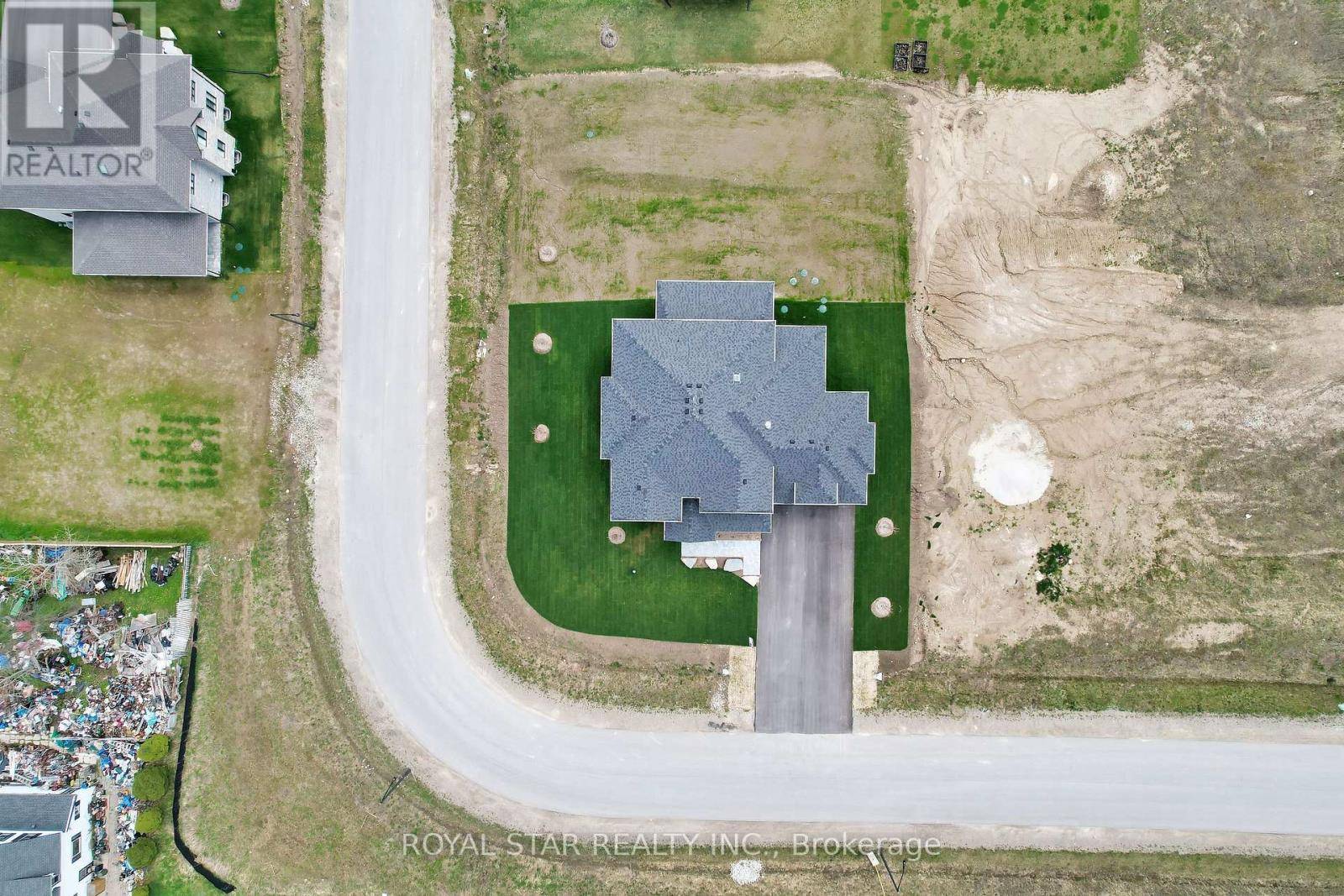 Erin, ON N1H0B7,38 CHARLES CURRIE CRESCENT