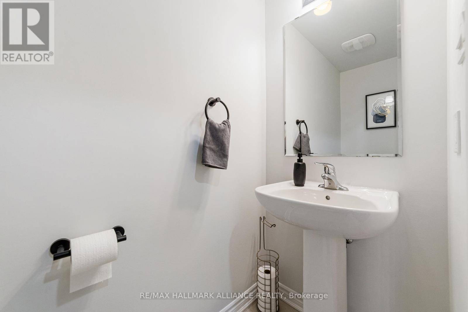 Hamilton (waterdown), ON L8B1V7,22 Spring Creek DR ##26