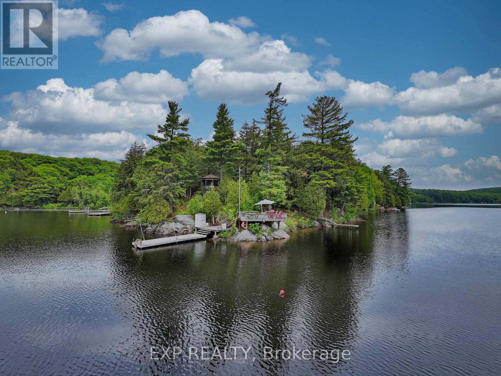 Armour (katrine), ON P0A1L0,230 DOE LAKE PENINSULA