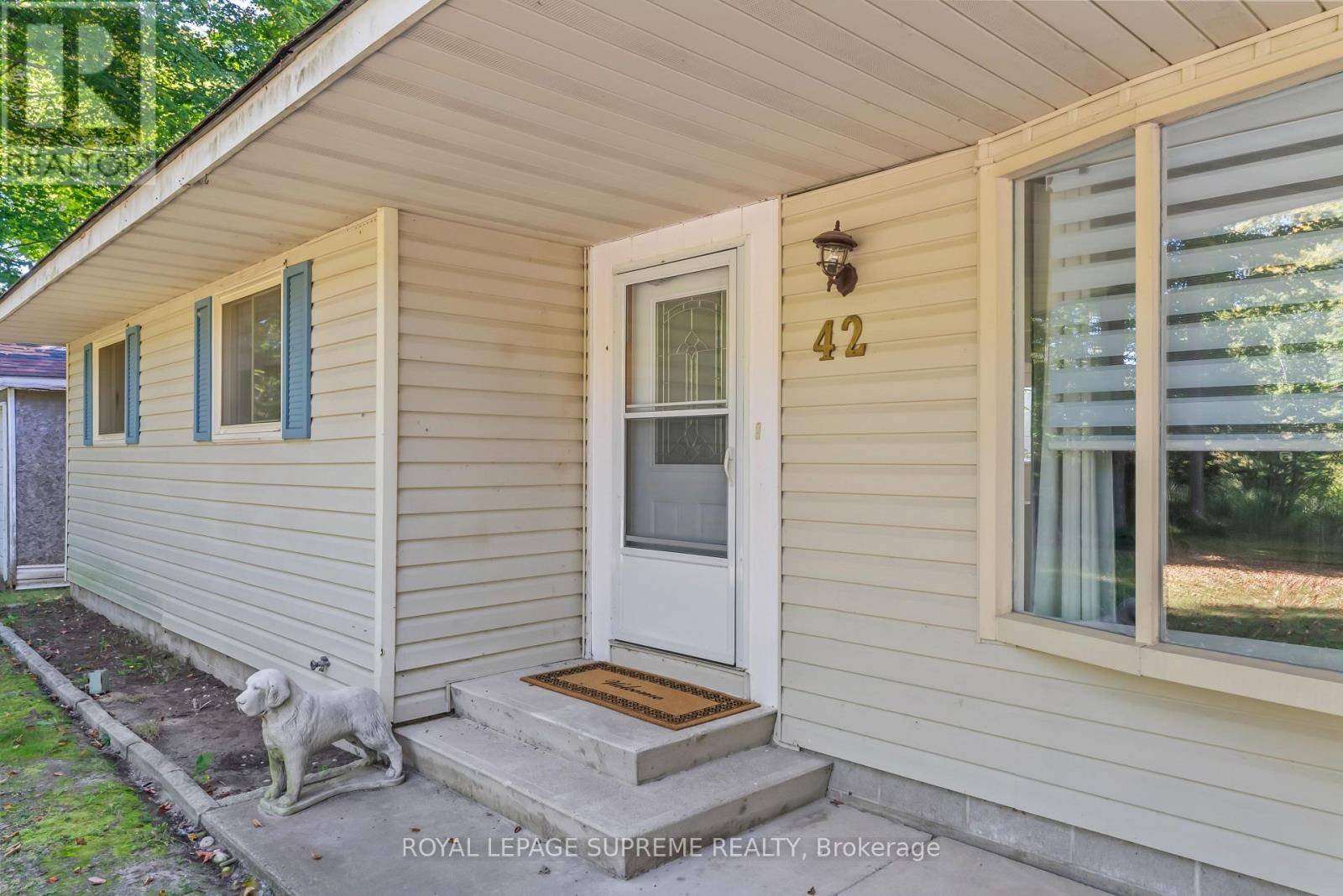 South Bruce Peninsula, ON N0H2G0,42 BIRCH STREET