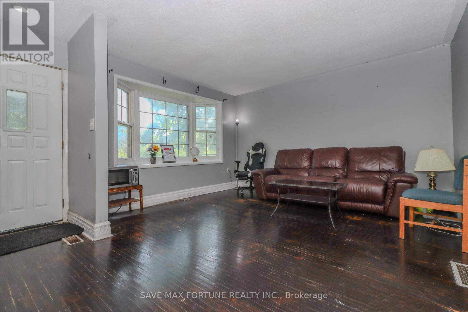 Kingston (central City West), ON K7M2X1,116 NOTCH HILL RD #9