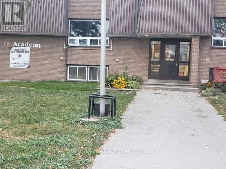 Loyalist (bath), ON K0H1G0,260 Academy ST #206