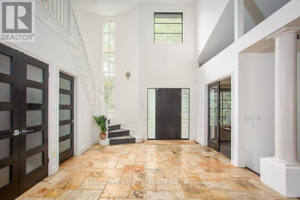 Hamilton (carlisle), ON L0R1H2,12 BLACKBERRY PLACE